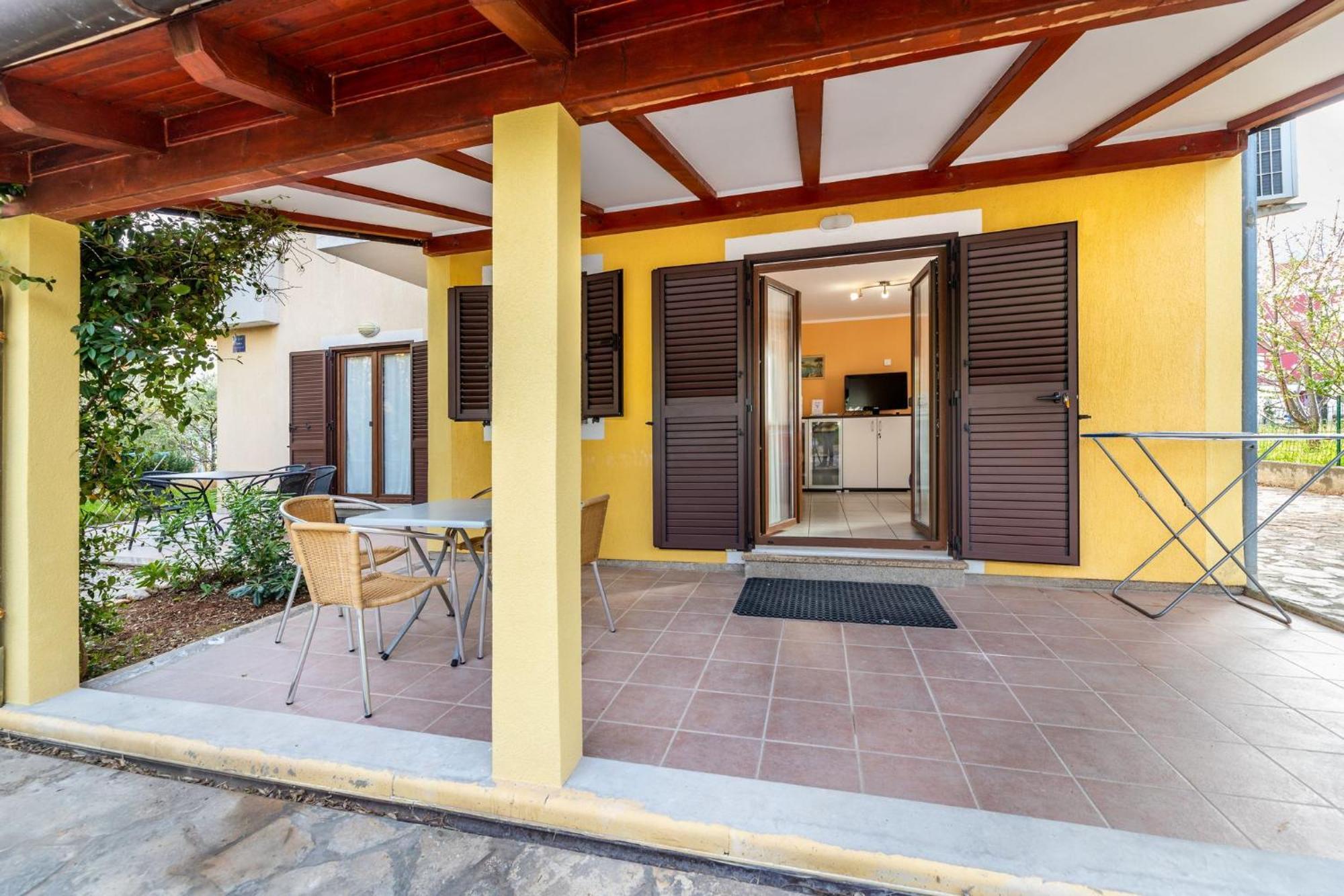Marina Apartment Baska  Ngoại thất bức ảnh