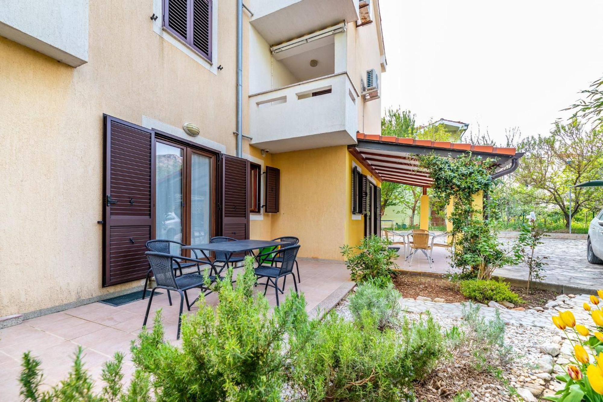 Marina Apartment Baska  Ngoại thất bức ảnh